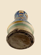 Unterseite des italienischen Maiolica-Albarello aus dem 16. Jahrhundert mit Standring